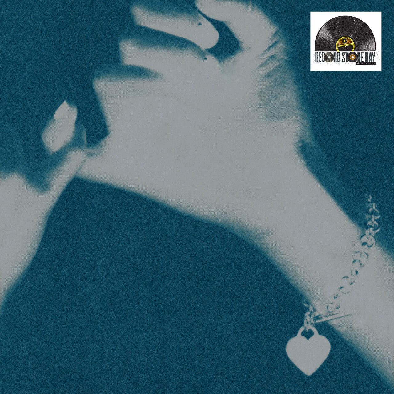 Momma- Welcome To My Blue Sky (The Heart Charm)