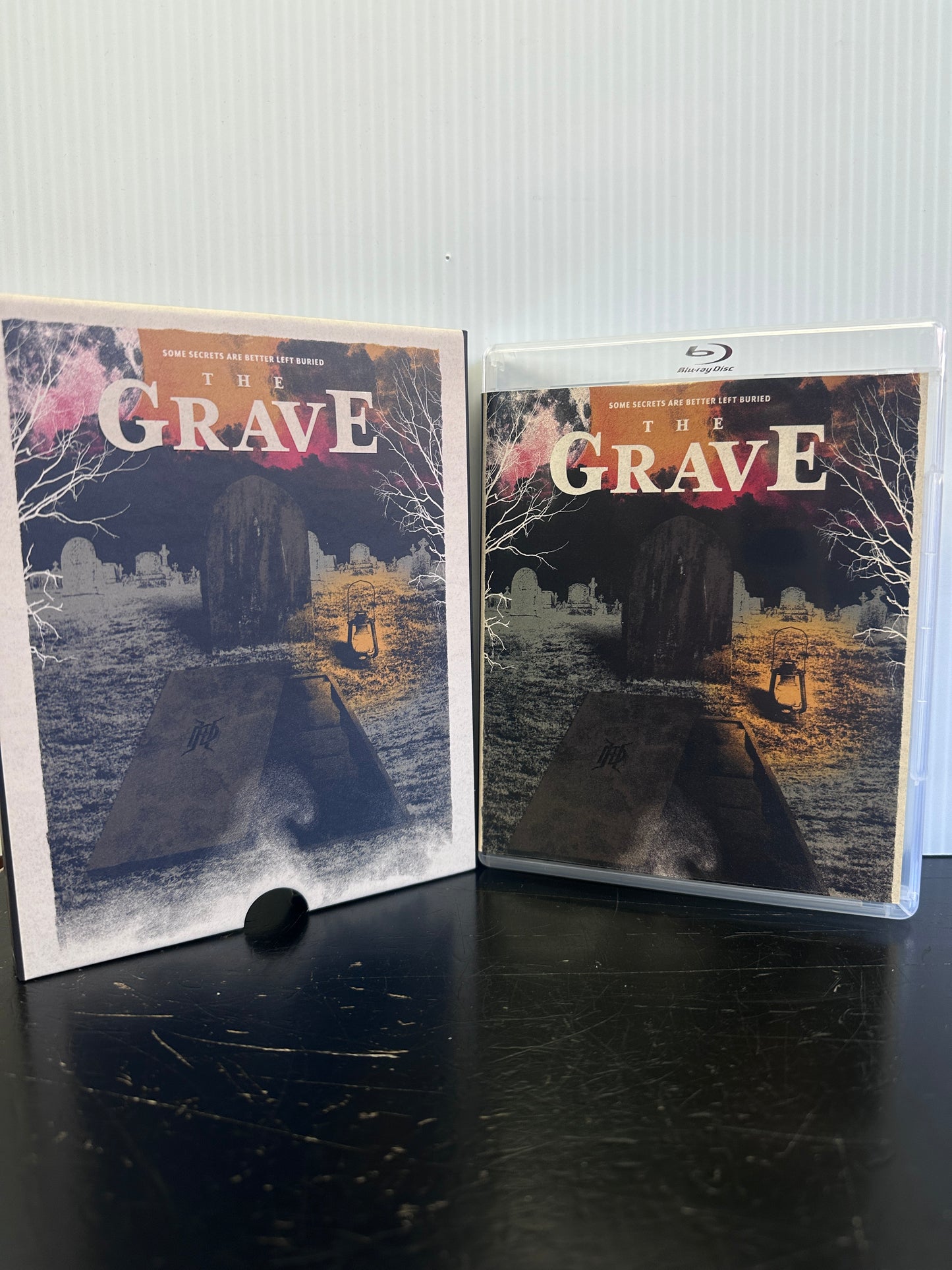 Motion Picture - The Grave [USED Blu-Ray]