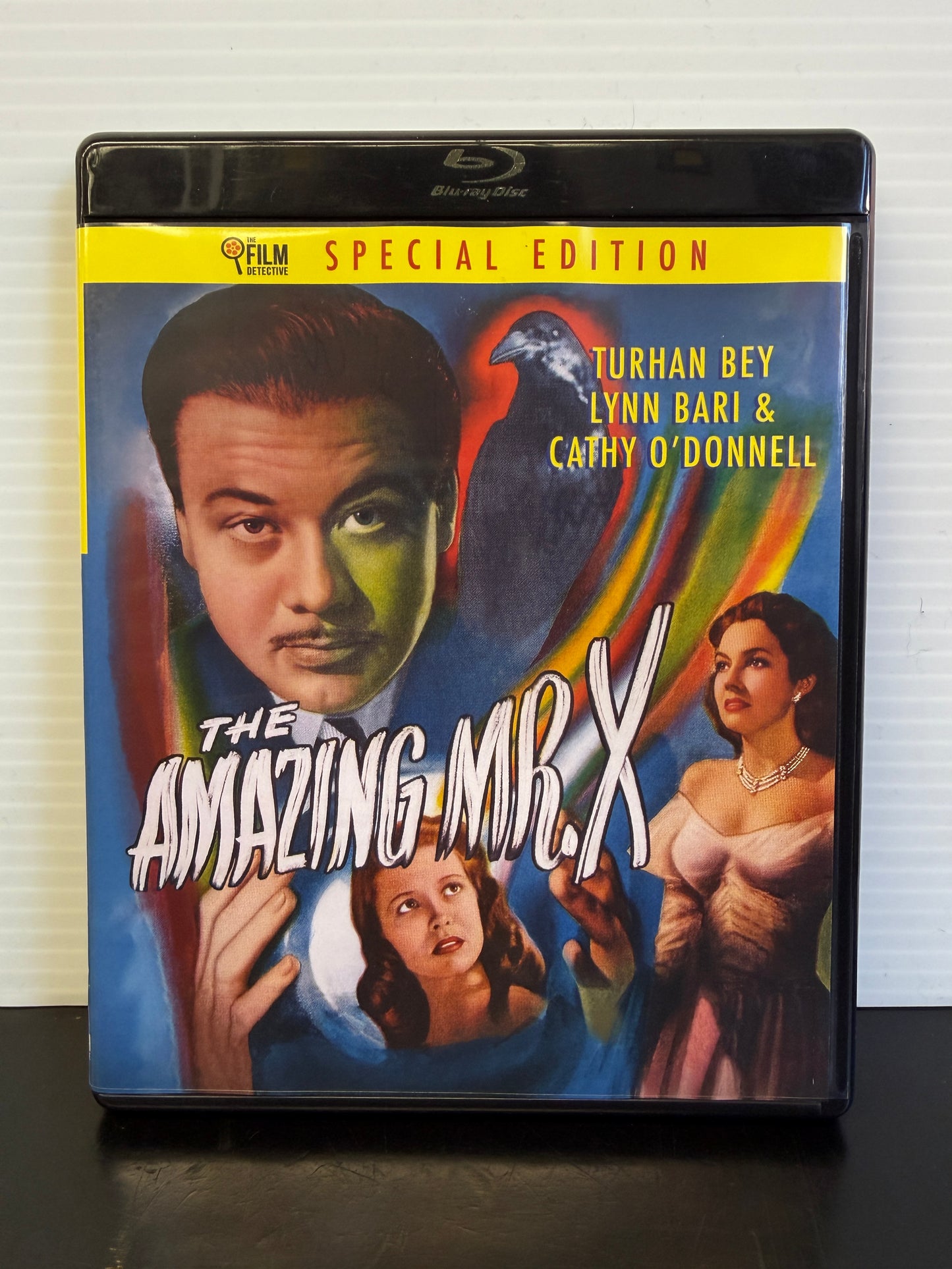 Motion Picture- The Amazing Mr. X [USED Blu-Ray]