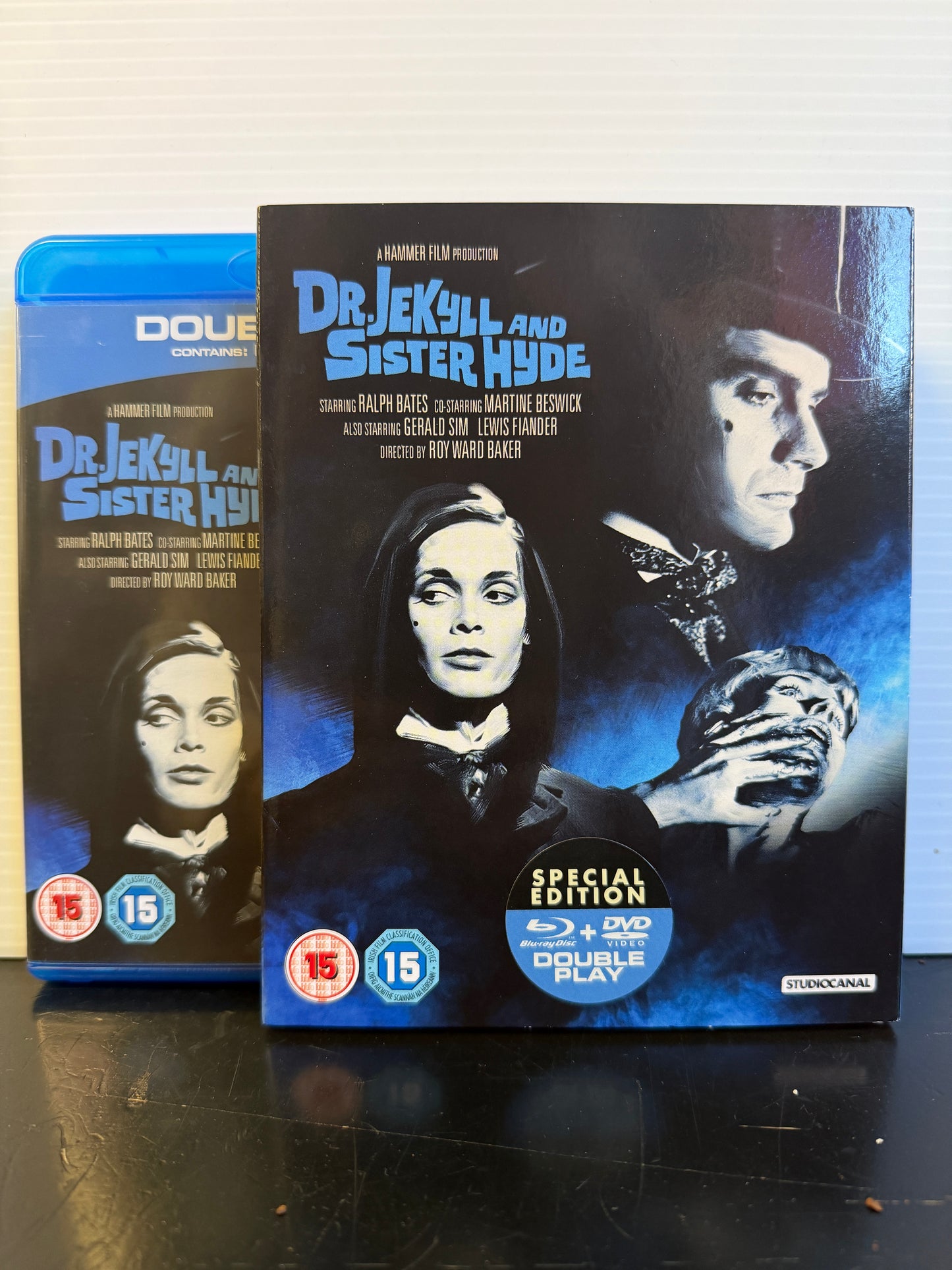 Motion Picture- Dr. Jekyll & Sister Hyde [USED Blu-Ray]