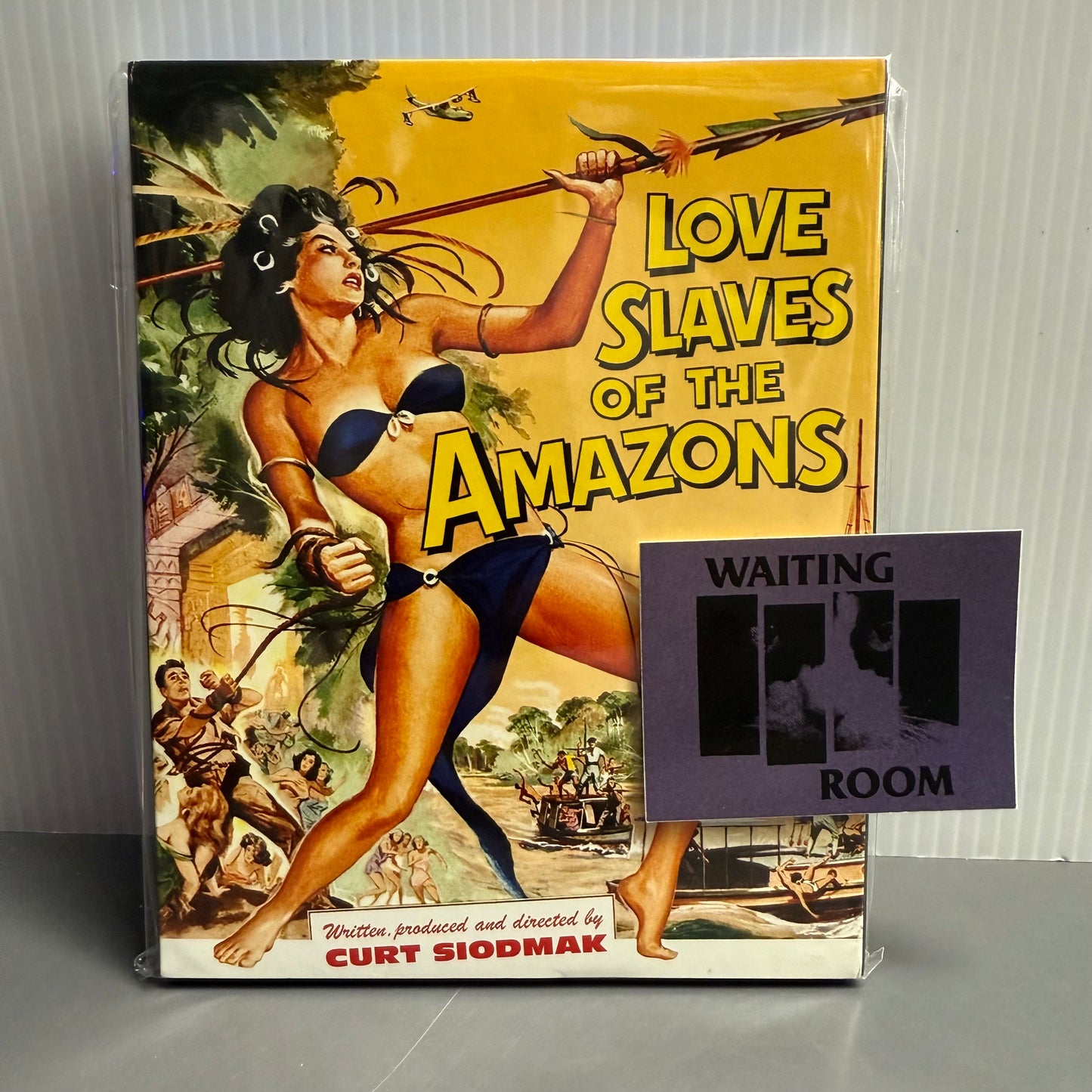 Motion Picture- Love Slaves of the Amazons [USED Blu-ray]