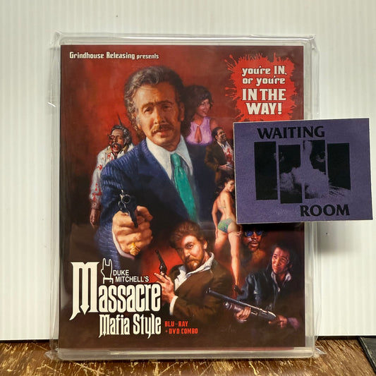 Motion Picture- Massacre Mafia Style (The Executioner / Like Father, Like Son) [USED Blu-ray]