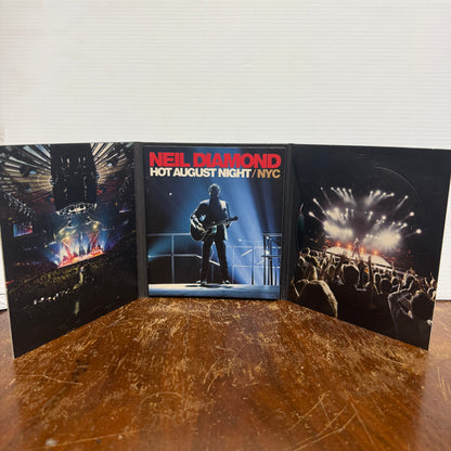 Neil Diamond- Hot August Night / NYC (Live From Madison Square Garden August 2008) [Used DVD/CD]