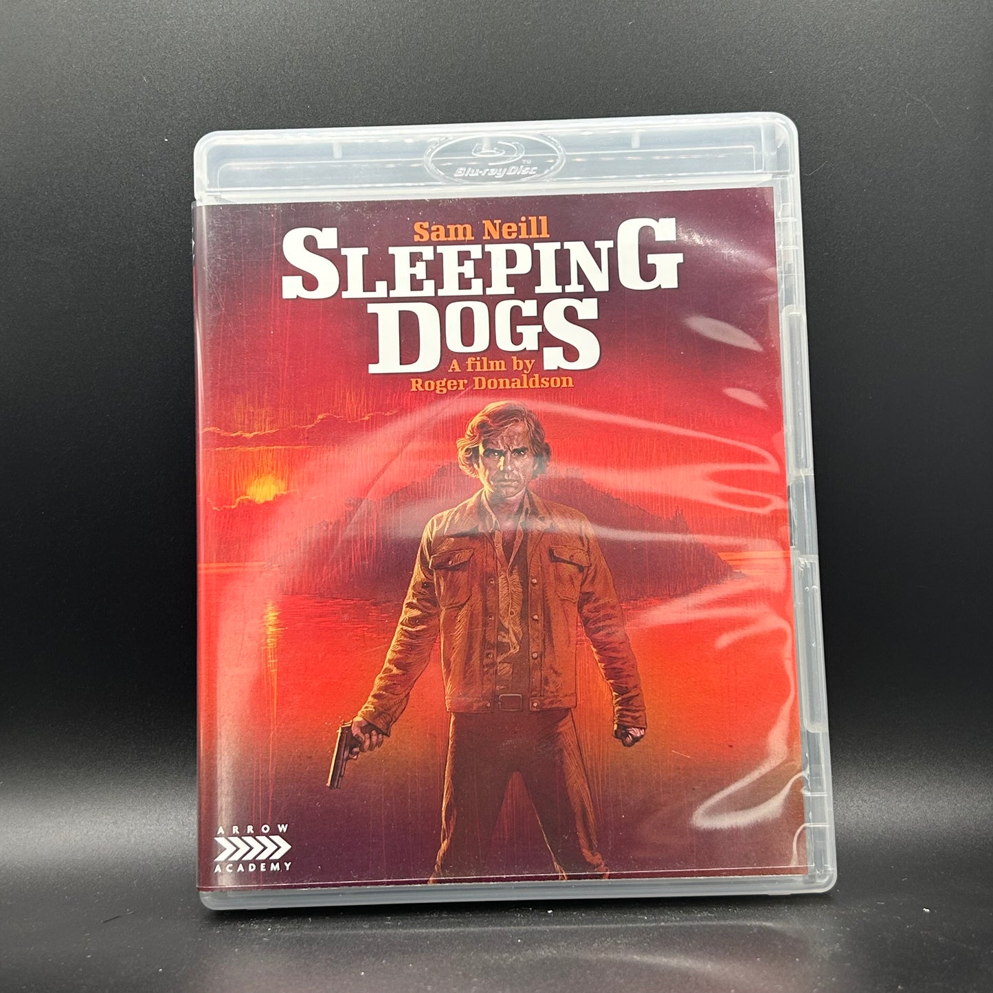 Motion Picture- Sleeping Dogs [USED Blu-ray]
