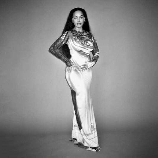 Jorja Smith- Falling Or Flying