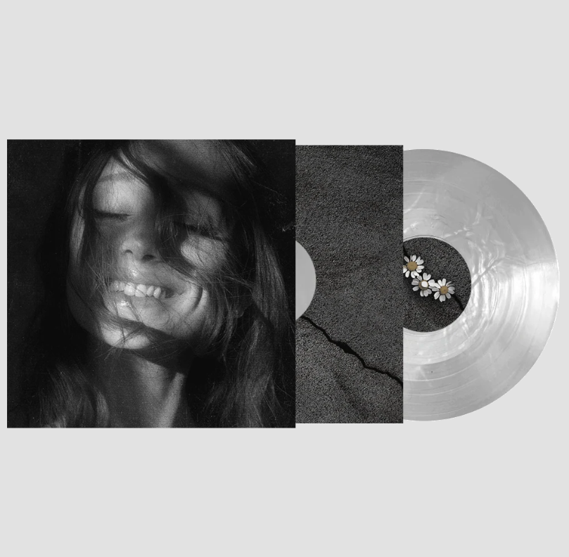Ariana Grande- Petal
