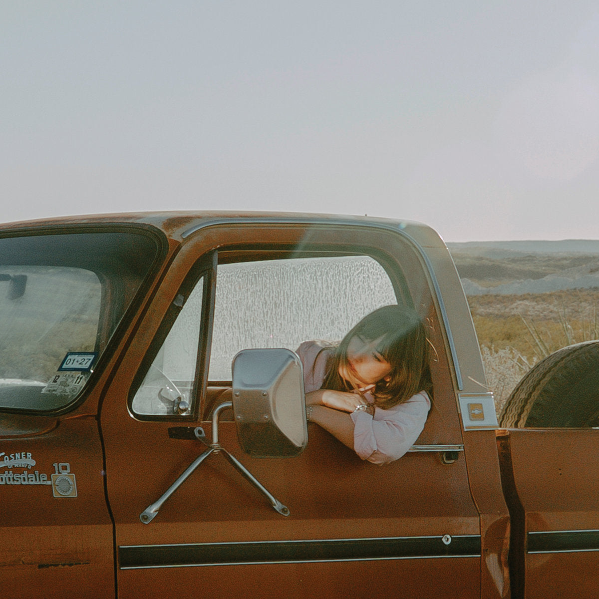 Jess Williamson- A Mile South Of Heaven
