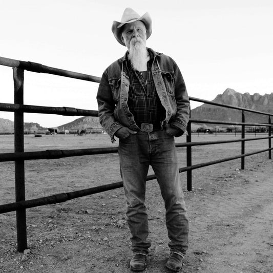 Seasick Steve- Keepin' The Horse Between Me And The Ground